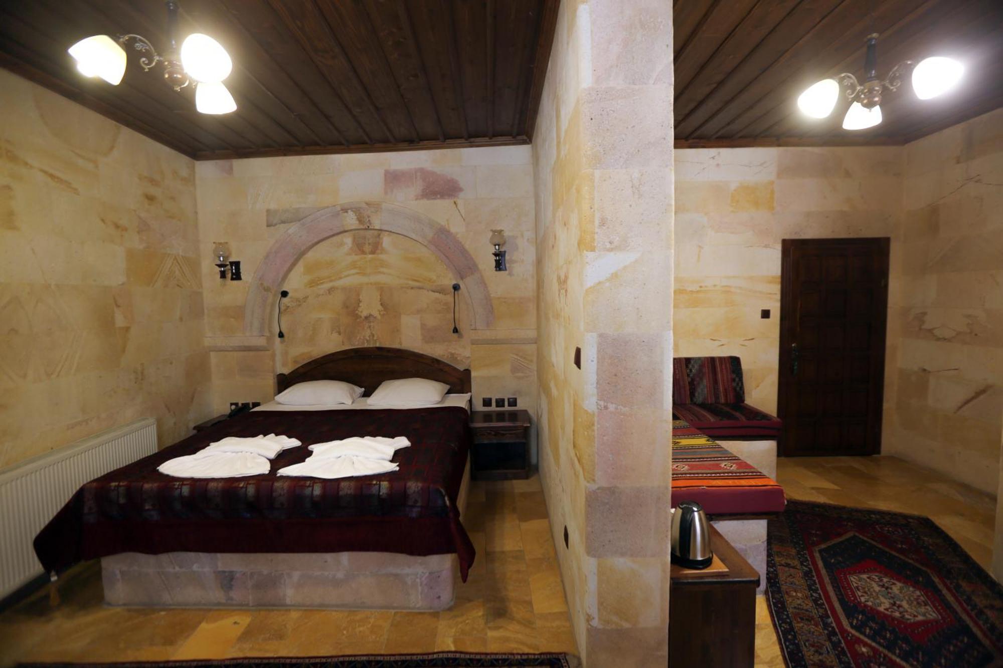 Akuzun Stone Hotel Ürgüp Ngoại thất bức ảnh