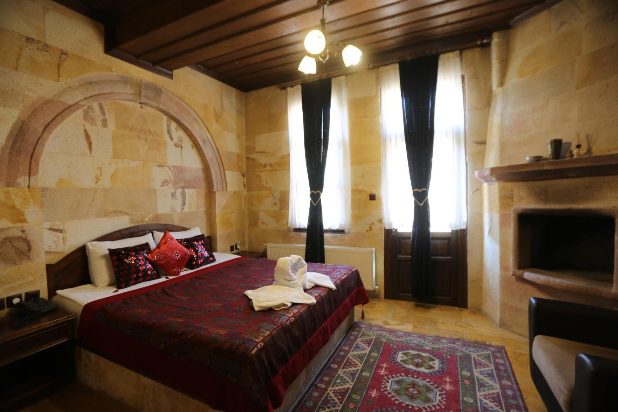 Akuzun Stone Hotel Ürgüp Ngoại thất bức ảnh