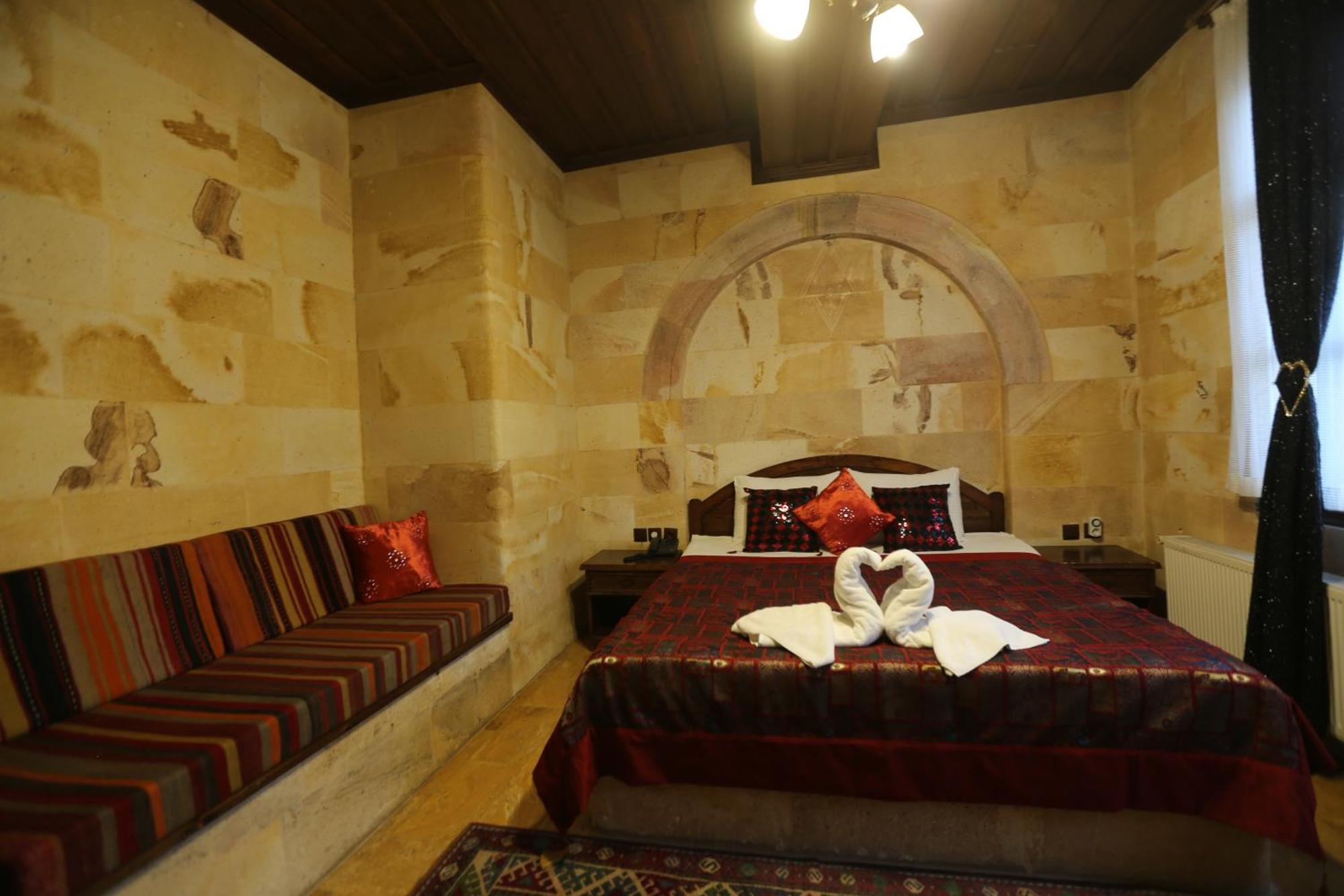 Akuzun Stone Hotel Ürgüp Ngoại thất bức ảnh
