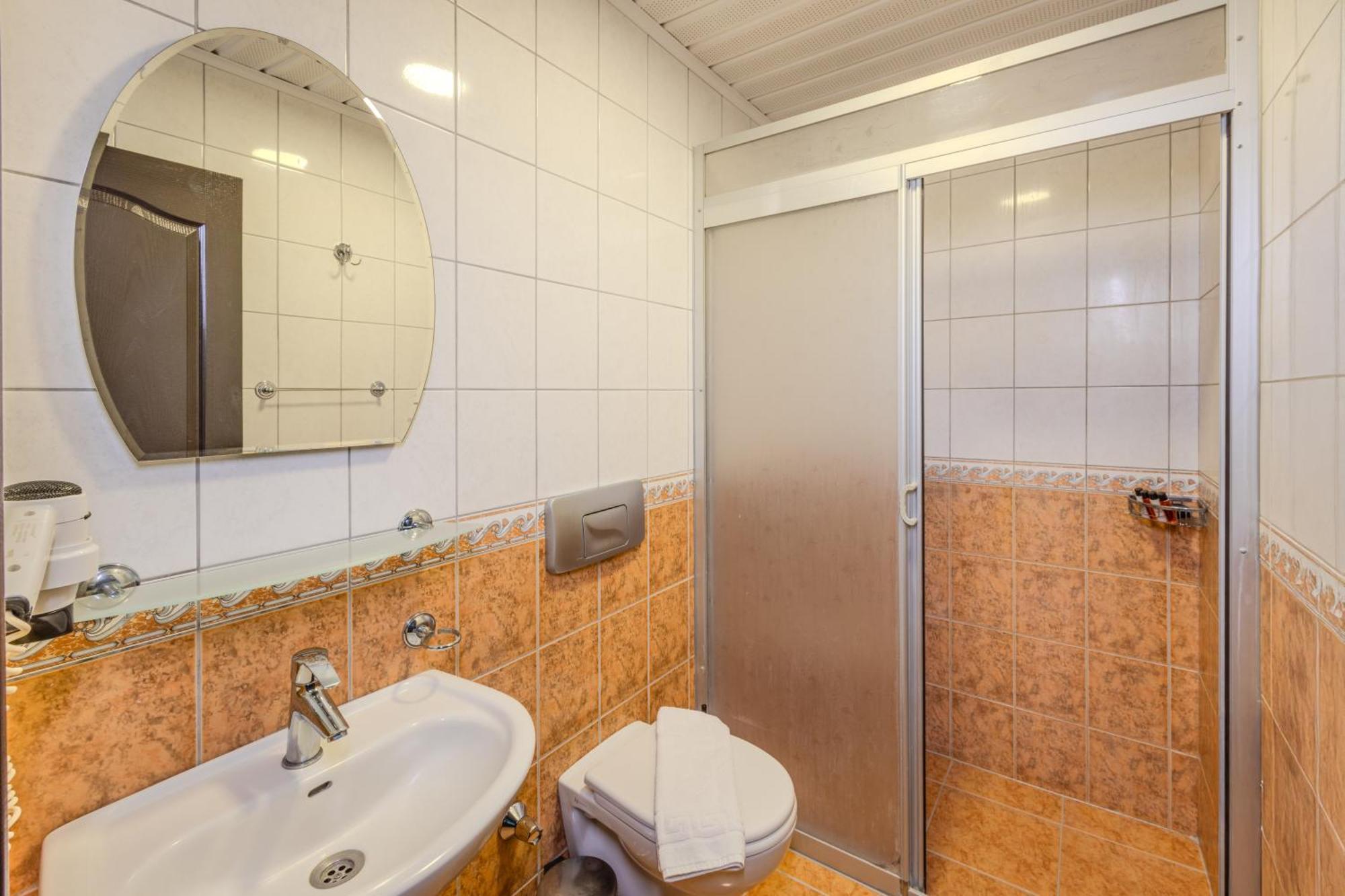 Akuzun Stone Hotel Ürgüp Ngoại thất bức ảnh