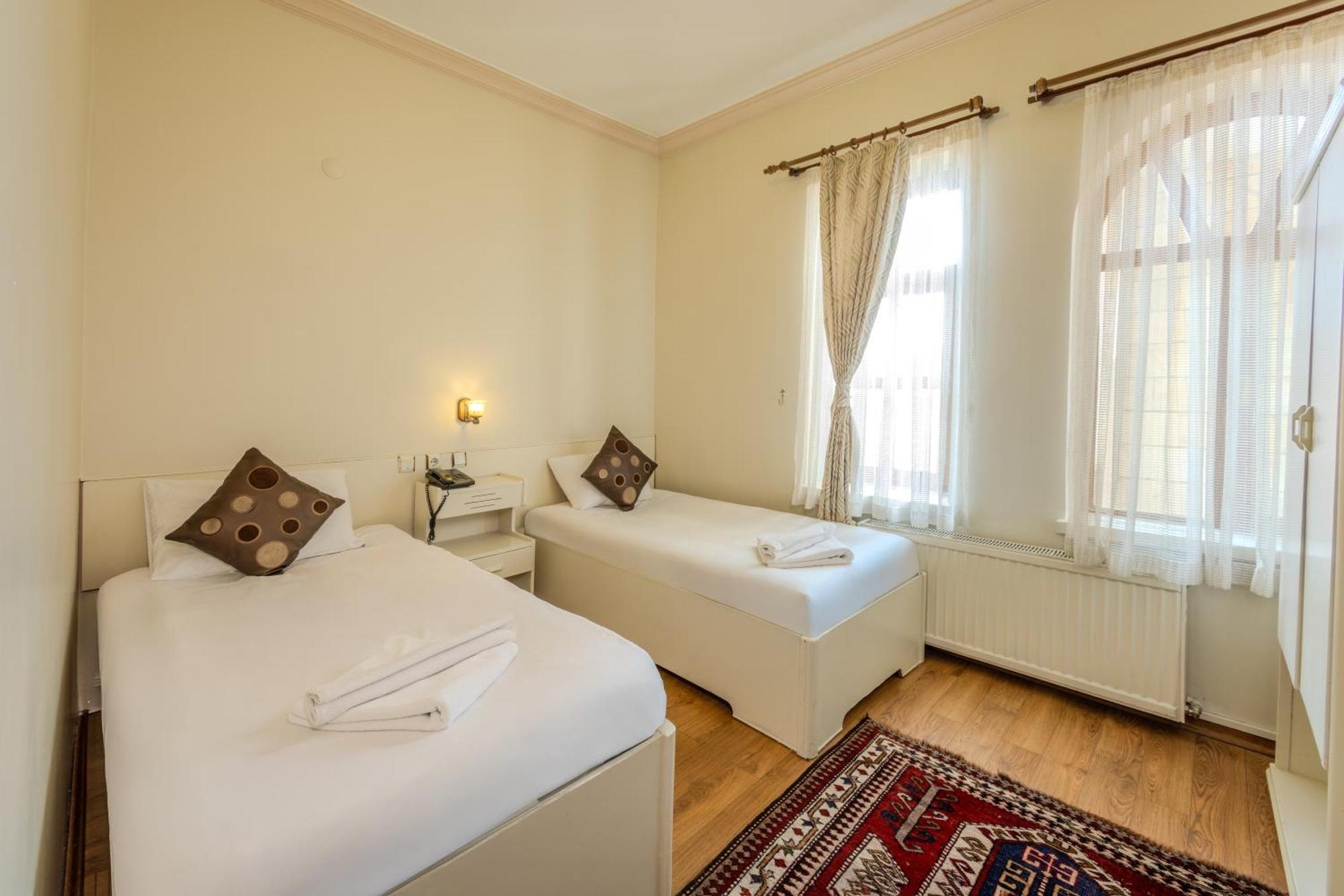 Akuzun Stone Hotel Ürgüp Ngoại thất bức ảnh