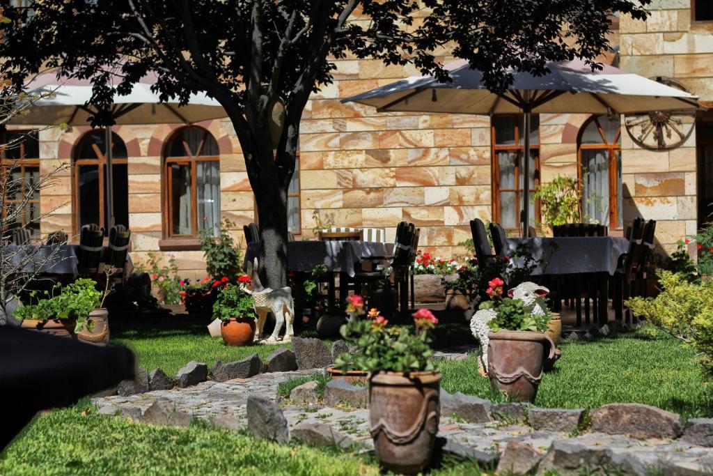 Akuzun Stone Hotel Ürgüp Ngoại thất bức ảnh